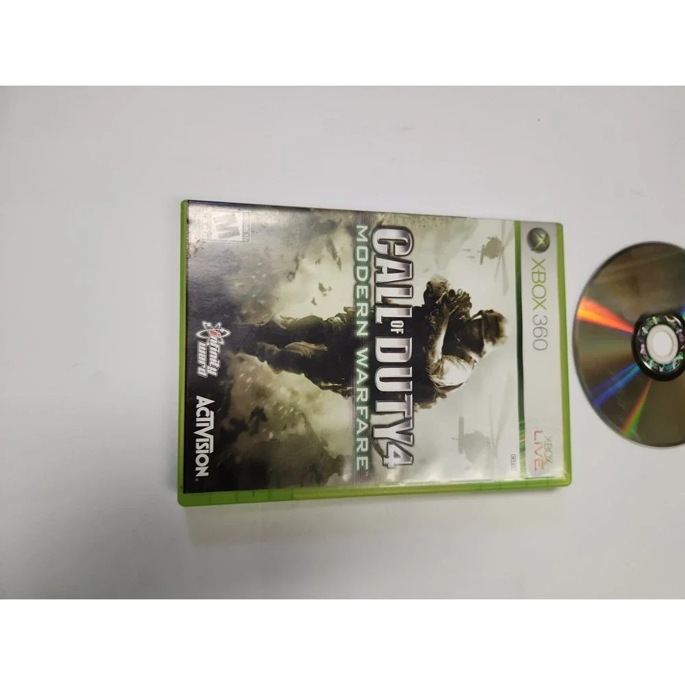 Call of‎ Duty 4: Modern Warfare (Microsoft Xbox 360 games 2007) CIB 2 Games